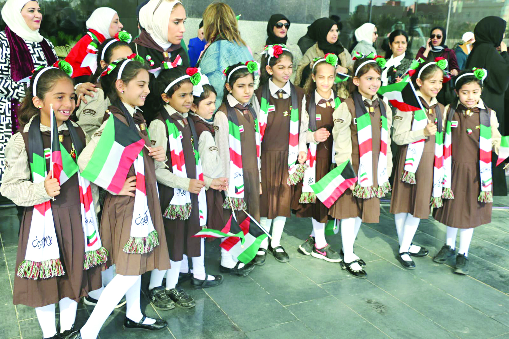 زهرات «التربية» شاركن في الاحتفال