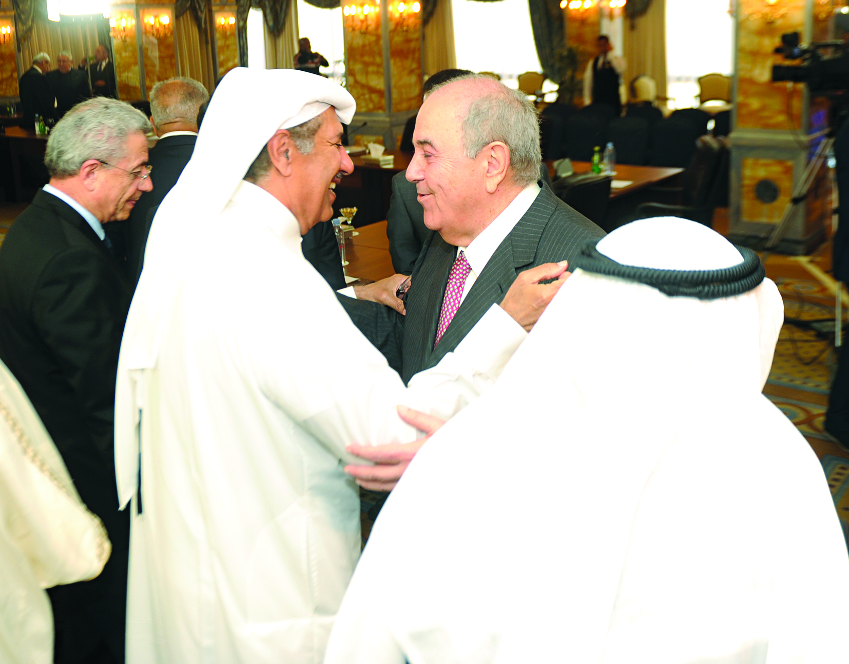 حمد بن جاسم وعلاوي