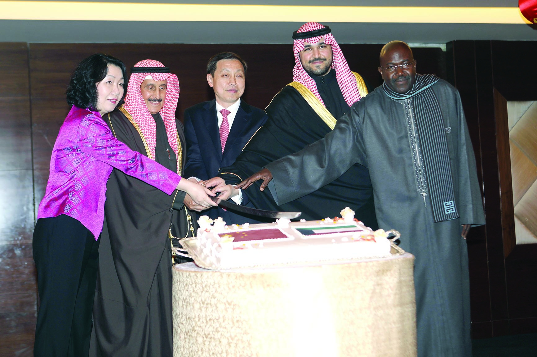 u0627u0644u062eu0627u0644u062f u0648u0627u0644u062fu0639u064au062c u064au0634u0627u0631u0643u0627u0646 u0627u0644u0633u0641u064au0631 u0627u0644u0635u064au0646u064a u0648u062du0631u0645u0647 u0648u0623u0645u0628u0627u0643u064a u0642u0637u0639 u0642u0627u0644u0628 u0627u0644u062du0644u0648u0649