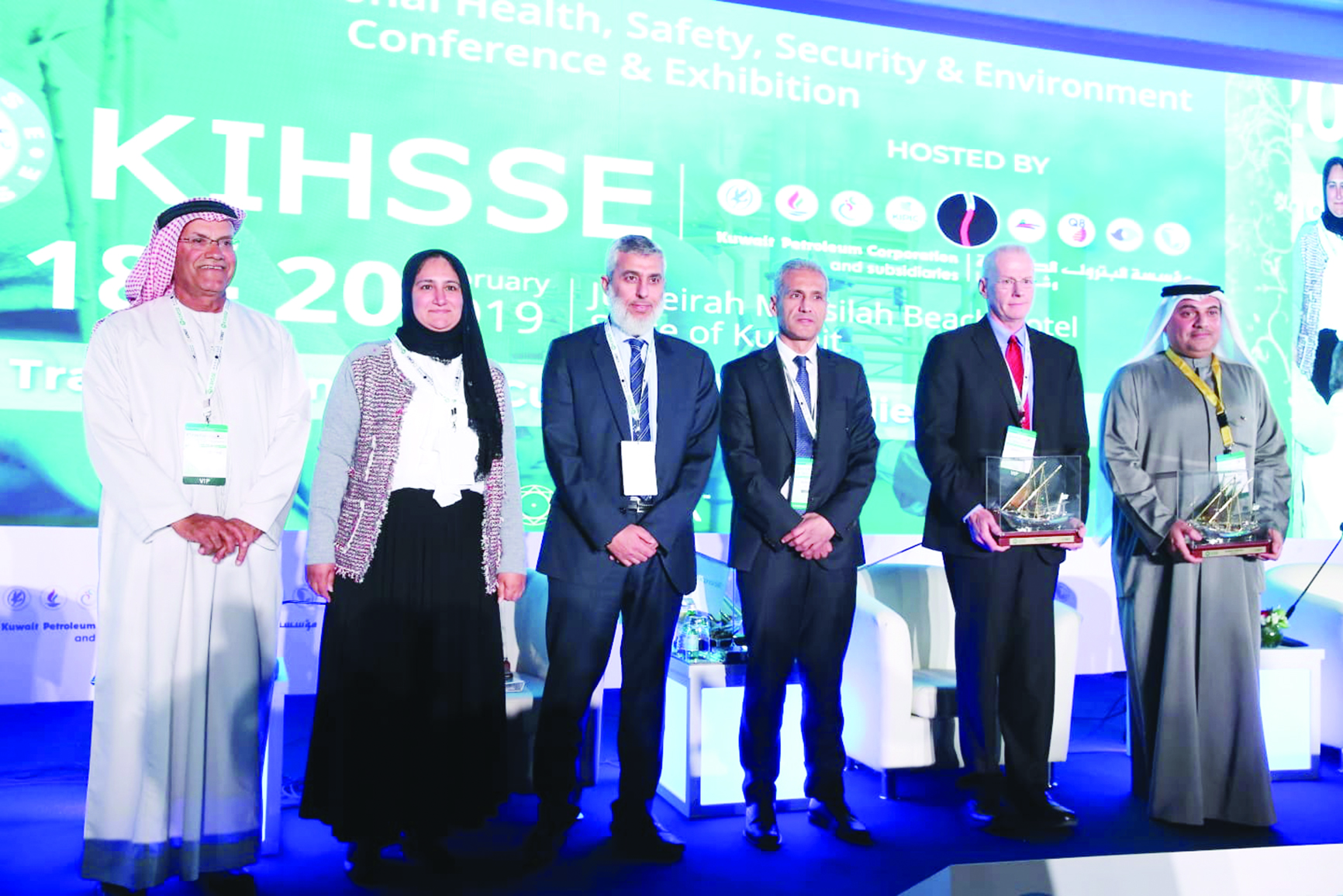 u0627u0644u0632u0639u0627u0628u064a u0648u0627u0644u0633u0644u0637u0627u0646 u062eu0644u0627u0644 u062au0643u0631u064au0645 u0627u0644u0645u0634u0627u0631u0643u064au0646