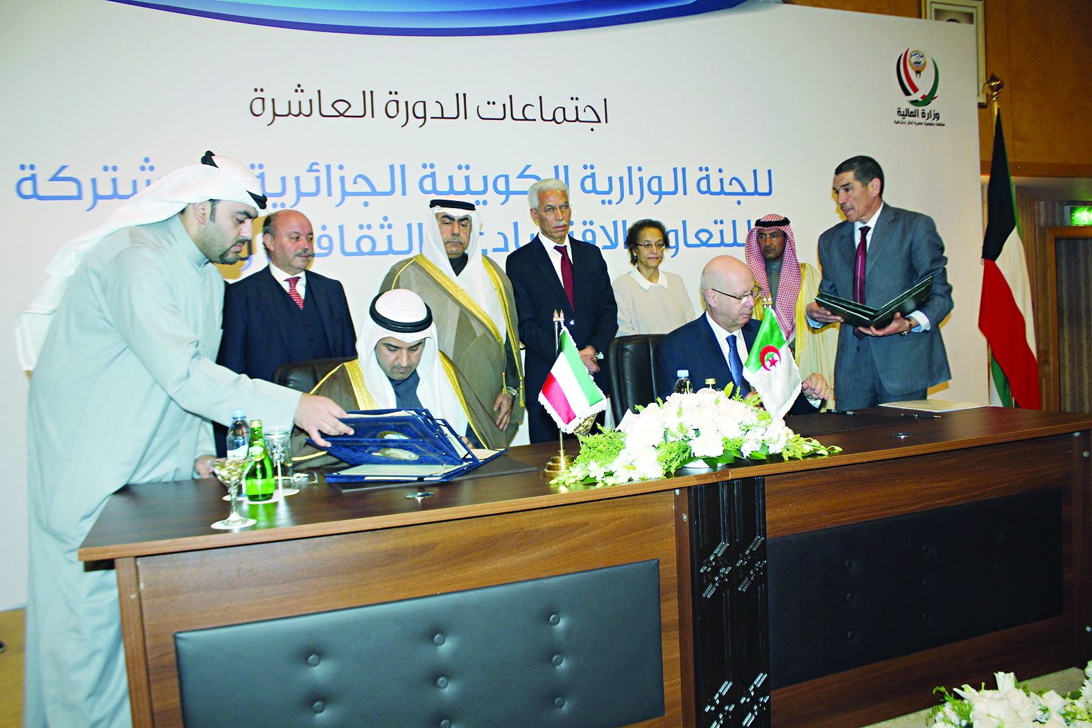 u0627u0644u062du062cu0631u0641 u0648u0631u0627u0648u064au0629 u062eu0644u0627u0644 u062au0648u0642u064au0639 u0627u0644u0627u062au0641u0627u0642u064au0627u062a