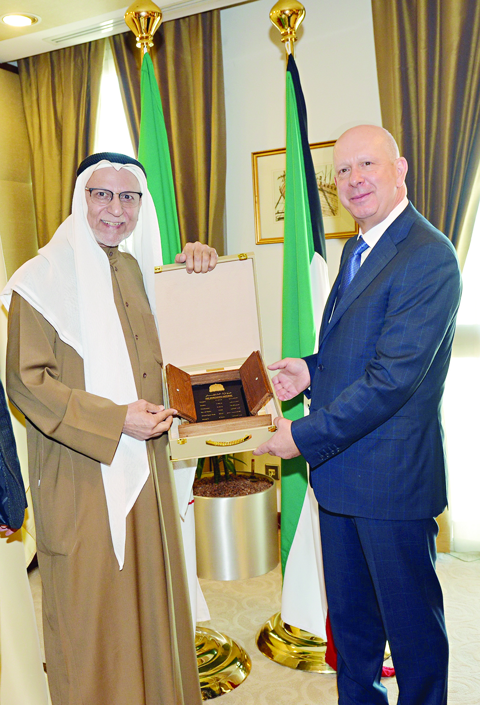 u0627u0644u0648u0632u0627u0646 u0645u064fu0643u0631u0651u0645u0627u064b u0627u0644u0648u0632u064au0631 u0627u0644u062cu0632u0627u0626u0631u064a