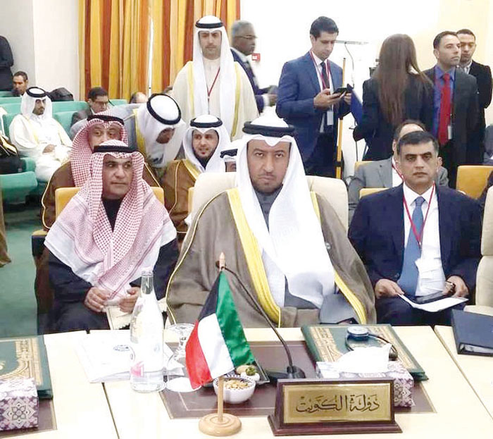 العفاسي مترئساً وفد الكويت