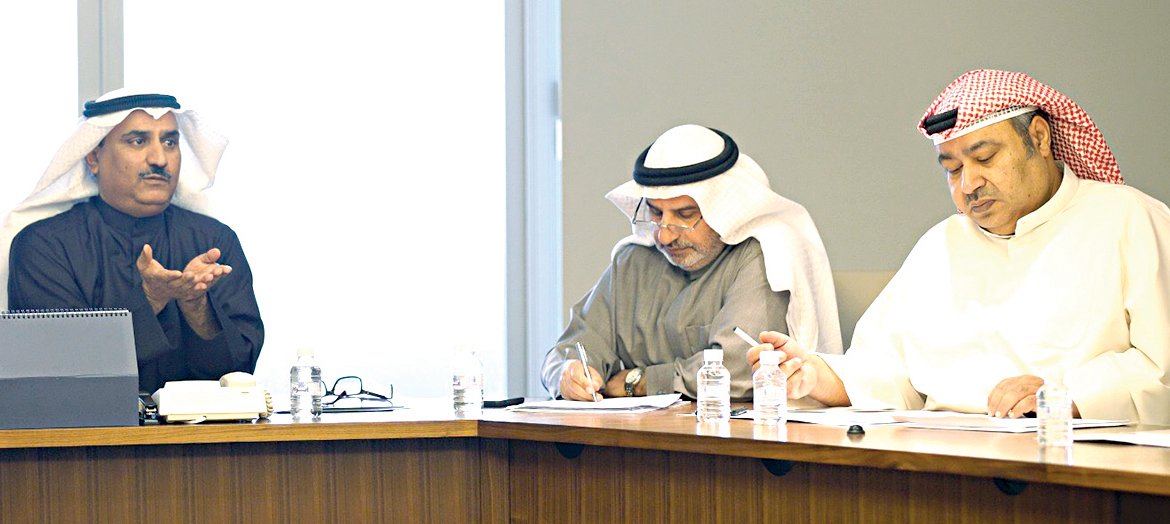 u0627u0644u062du0631u0628u064a u0645u062au0631u0626u0633u0627u064b u0627u062cu062au0645u0627u0639 u0645u062fu064au0631u064a u0627u0644u0645u0646u0627u0637u0642 u0628u062du0636u0648u0631 u0627u0644u063au064au0635