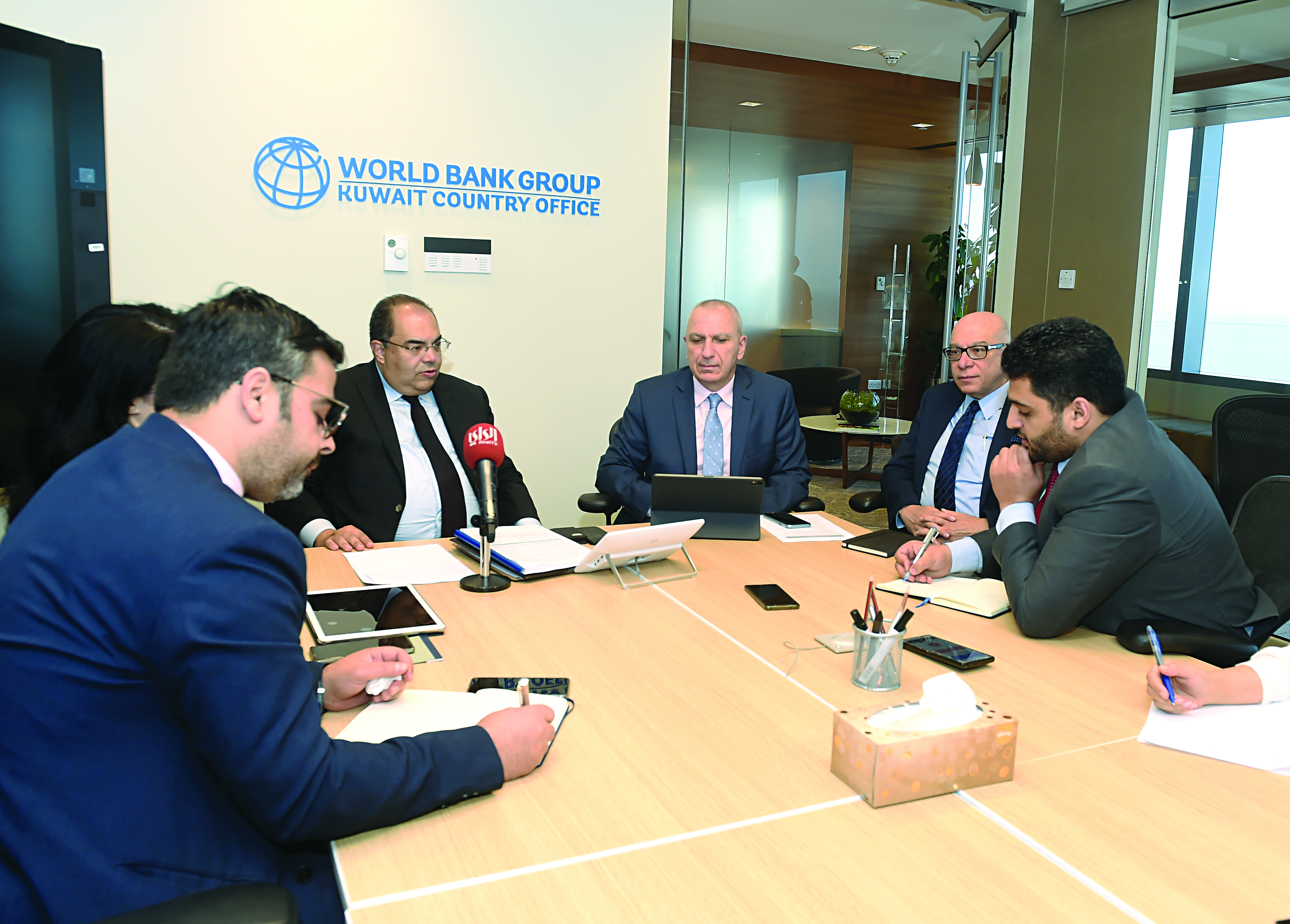 u0645u062du064au064a u0627u0644u062fu064au0646 u0645u062au062du062fu062bu0627u064b u0644u0644u0635u062du0627u0641u064au064au0646t (u062au0635u0648u064au0631 u0623u0633u0639u062f u0639u0628u062fu0627u0644u0644u0647)