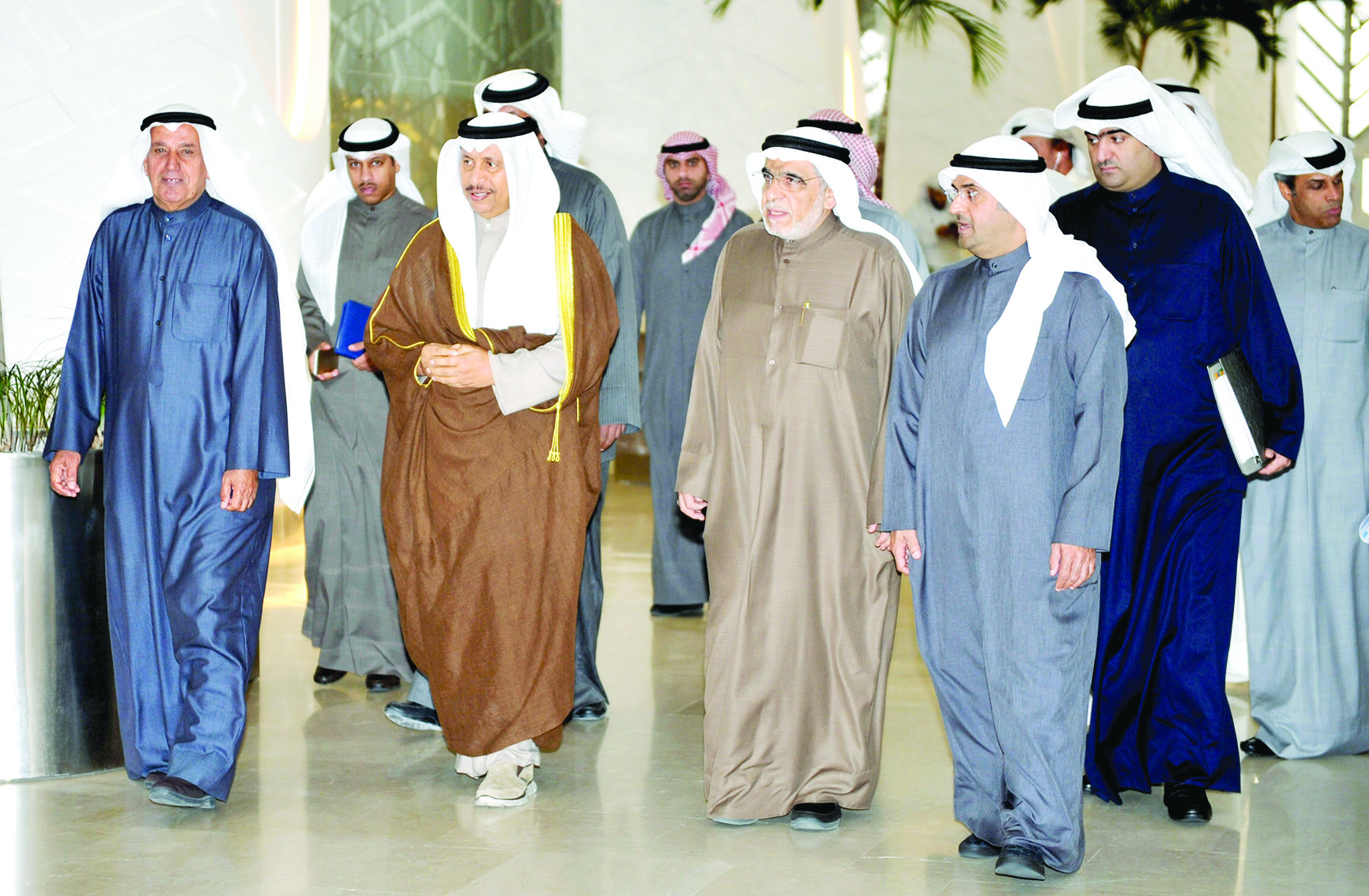 u0627u0644u0645u0628u0627u0631u0643 u064au062au0642u062fu0645 u0627u0644u0648u0632u0631u0627u0621 u0641u064a u0627u0644u0637u0631u064au0642 u0644u0627u062cu062au0645u0627u0639 u0627u0644u0644u062cu0646u0629 u0648u0628u0631u0641u0642u062au0647u0645 u0639u0628u062fu0627u0644u0635u0645u062f u0648u0627u0644u0631u0648u0645u064a