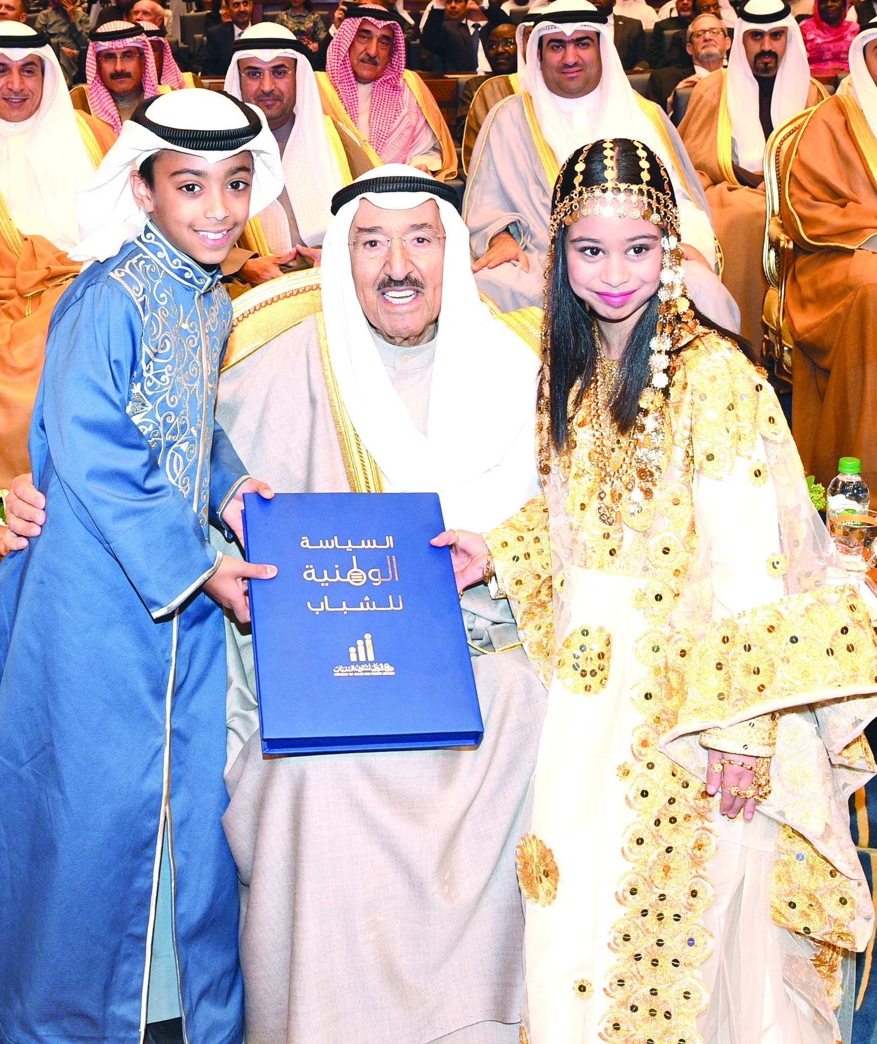 وثيقة السياسة الوطنية للشباب بين يدي صاحب السمو