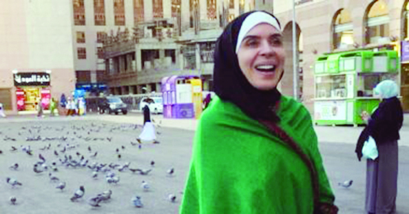 u062fu064au0646u0627 u0623u062bu0646u0627u0621 u062au0623u062fu064au062au0647u0627 u0627u0644u0639u0645u0631u0629 