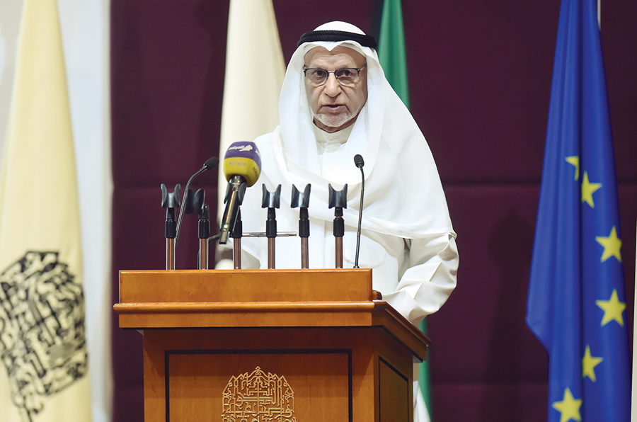 u0627u0644u0648u0632u0627u0646 u0645u062au062du062fu062bu0627u064b u062eu0644u0627u0644 u0627u0644u0645u0624u062au0645u0631t (u062au0635u0648u064au0631 u0623u0633u0639u062f u0639u0628u062f u0627u0644u0644u0647)