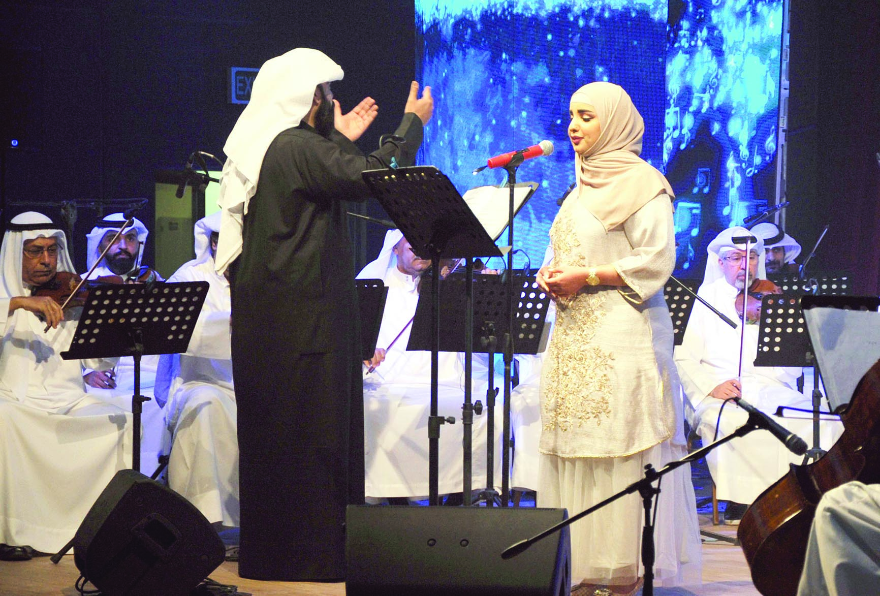 فقرة غنائية لطلبة المعهد الموسيقي