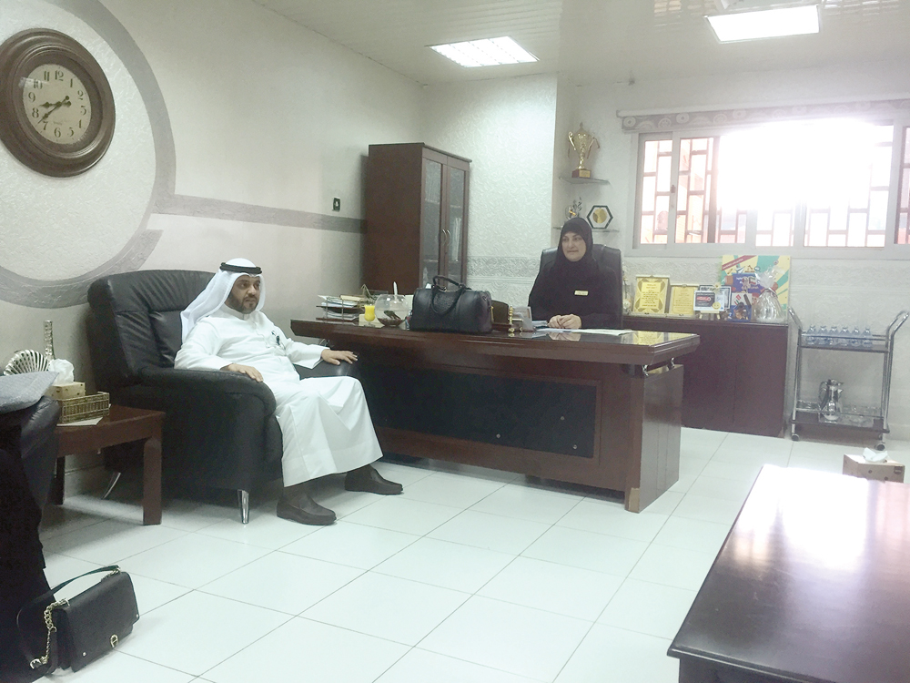 u0645u062fu064au0631u0629 u0645u062fu0631u0633u0629 u0627u0644u0644u064au0627u062d u0645u0639 u0645u062fu064au0631 u0627u0644u062au0641u062au064au0634 u0648u0627u0644u0631u0642u0627u0628u0629 u0641u064a u0627u0644u062cu0647u0631u0627u0621 