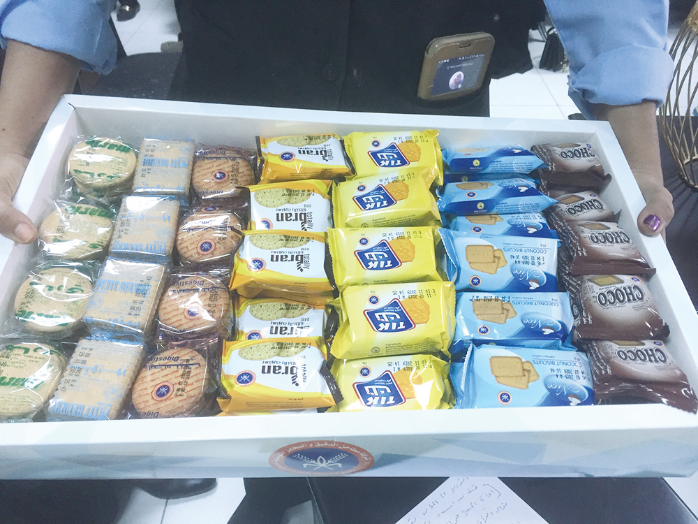 جانب من الأصناف الغذائية في المقصف 