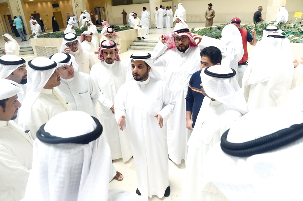 مشاركون في الاعتصام