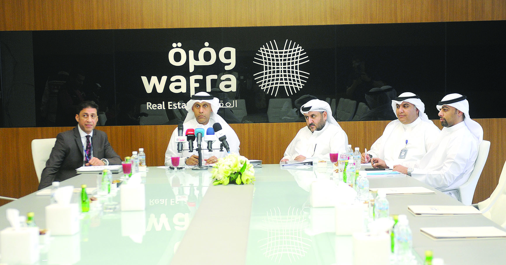 u0627u0644u0641u0644u064au062c u0645u062au0631u0626u0633u0627u064b u0627u0644u0639u0645u0648u0645u064au0629 (u0628u0633u0651u0627u0645 u0632u064au062fu0627u0646)