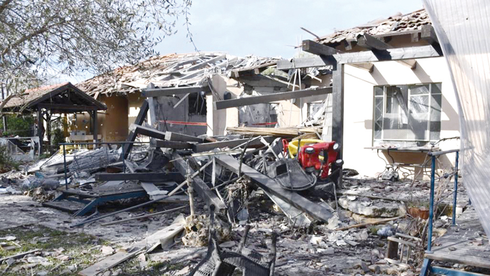 u062fu0645u0627u0631 u0641u064a u0627u0644u0645u0646u0632u0644 u0627u0644u0630u064a u0633u0642u0637 u0639u0644u064au0647 u0627u0644u0635u0627u0631u0648u062e u00abu0627u0644u0646u0648u0639u064au00bb 