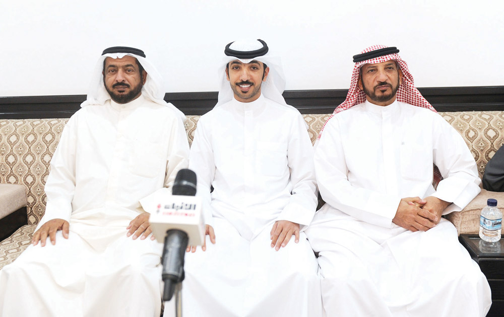 u0627u0644u0631u0648u0645u064a u0648u0633u0637 u0627u062bu0646u064au0646 u0645u0646 u0627u0644u062du0636u0648u0631