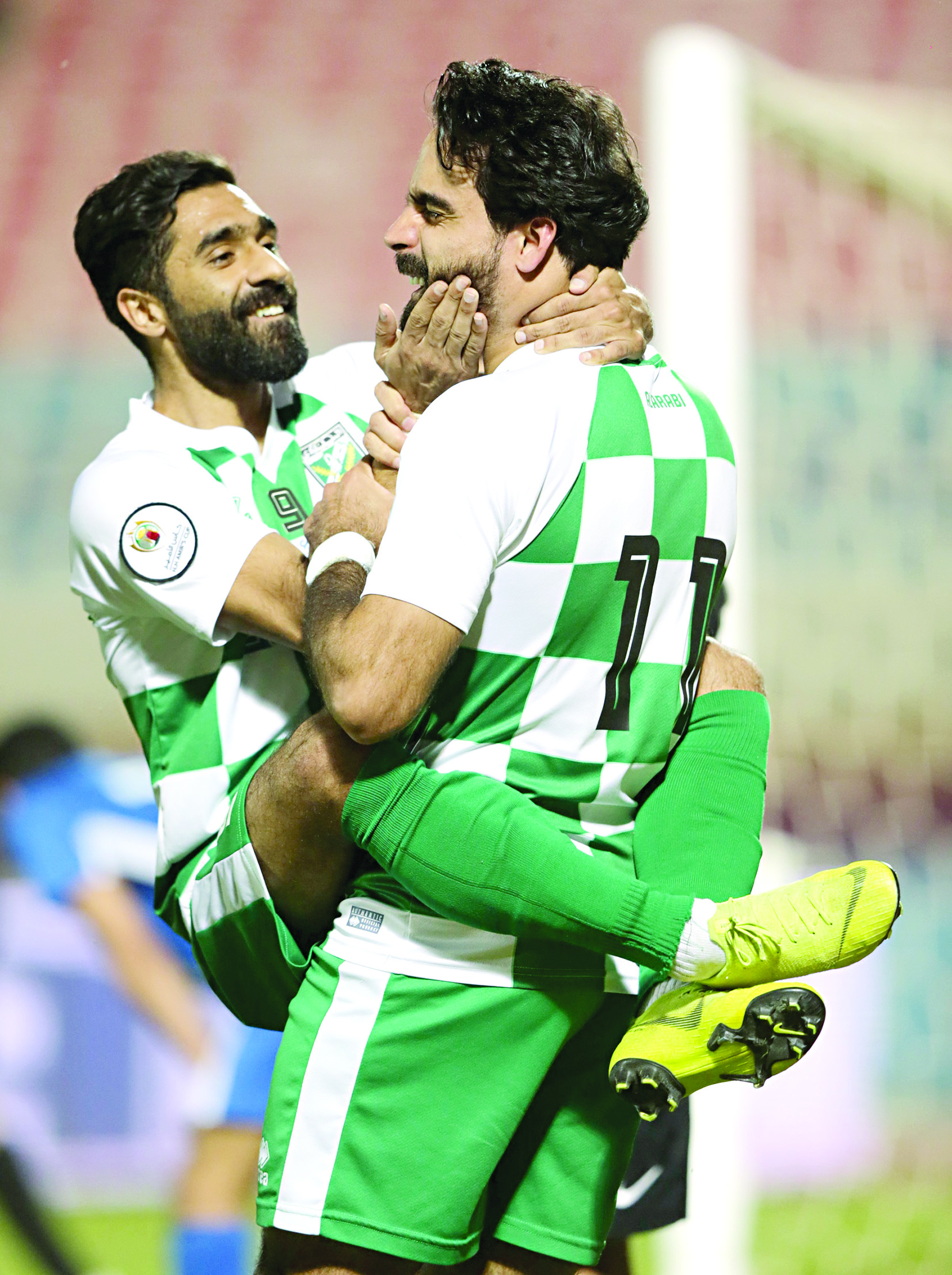 u062du0633u064au0646 u0627u0644u0645u0648u0633u0648u064a u064au062du062au0641u0644 u0628u062au0633u062cu064au0644u0647 u00abu0633u0648u0628u0631 u0647u0627u062au0631u064au0643u00bb                                      (u0627u0644u0623u0632u0631u0642 u062fu0648u062a u0643u0648u0645)