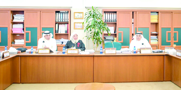 u0627u0644u0639u0627u0632u0645u064a u0648u0642u064au0627u062fu0627u062a u00abu0627u0644u062au0631u0628u064au0629u00bb u0641u064a u0627u062cu062au0645u0627u0639 u0627u0644u0644u062cu0646u0629 u0627u0644u062au0639u0644u064au0645u064au0629