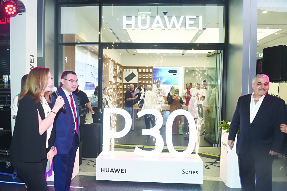 u062au0642u062fu064au0645 u0646u0628u0630u0629 u0639u0646 u0627u0644u0633u0644u0633u0644u0629 u0627u0644u062cu062fu064au062fu0629 (u062au0635u0648u064au0631 u0623u0633u0639u062f u0639u0628u062fu0627u0644u0644u0647)