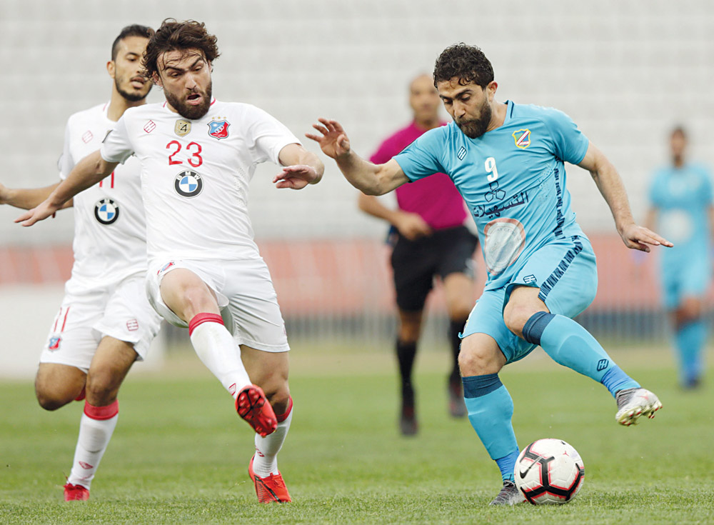 u0635u0631u0627u0639 u00abu0633u0648u0631u064au00bb u0628u064au0646 u0641u0631u0627u0633 u0627u0644u062eu0637u064au0628 u0648u062du0645u064au062f u0645u064au062fu0648 u062eu0644u0627u0644 u0645u0628u0627u0631u0627u0629 u0627u0644u0633u0627u0644u0645u064au0629 u0648u00abu0627u0644u0643u0648u064au062au00bb t (u0627u0644u0623u0632u0631u0642 u062fu0648u062a u0643u0648u0645)