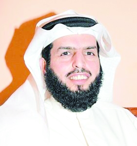 عادل الدمخي