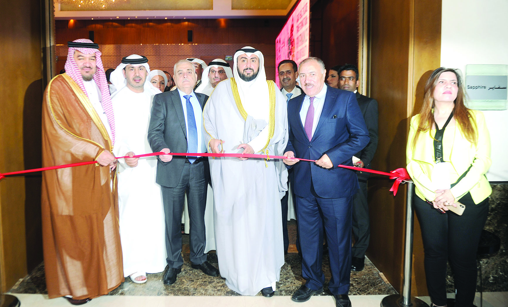 u0648u0632u064au0631 u0627u0644u0635u062du0629 u064au0642u0635 u0634u0631u064au0637 u0627u0641u062au062au0627u062d u0627u0644u0645u0644u062au0642u0649 u0628u0645u0634u0627u0631u0643u0629 u0646u0638u064au0631u064au0647 u0627u0644u0644u0628u0646u0627u0646u064a u0648u0627u0644u0623u0631u062fu0646u064a t(u062au0635u0648u064au0631 u0628u0633u0627u0645 u0632u064au062fu0627u0646)