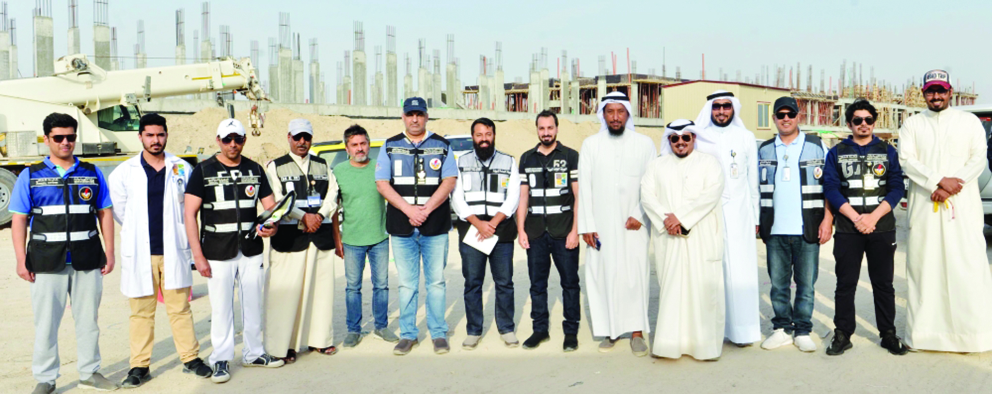 u0635u0648u0631u0629 u062cu0645u0627u0639u064au0629 u0644u0644u0641u0631u0642 u0627u0644u0645u0634u0627u0631u0643u0629 u0641u064a u0627u0644u062du0645u0644u0629 t(u062au0635u0648u064au0631 u0646u0627u064au0641 u0627u0644u0639u0642u0644u0629)