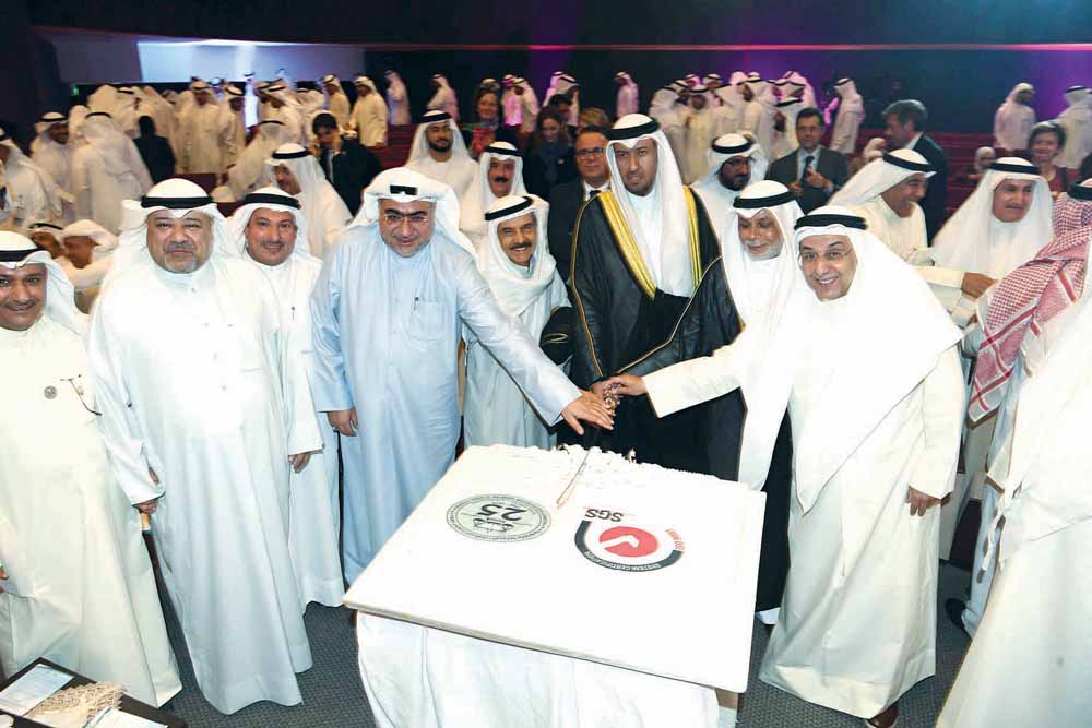 u0627u0644u0639u0641u0627u0633u064a u064au0634u0627u0631u0643 u0627u0644u0645u0637u0627u0648u0639u0629 u0648u0631u062cu0627u0644 u0627u0644u0642u0636u0627u0621 u0642u0635 u0642u0627u0644u0628 u0627u0644u062du0644u0648u0649 