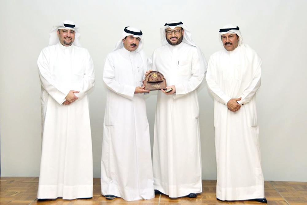 u062au0643u0631u064au0645 u0627u0644u0632u0645u064au0644 u0646u0627u0635u0631 u0627u0644u0641u0631u062du0627u0646