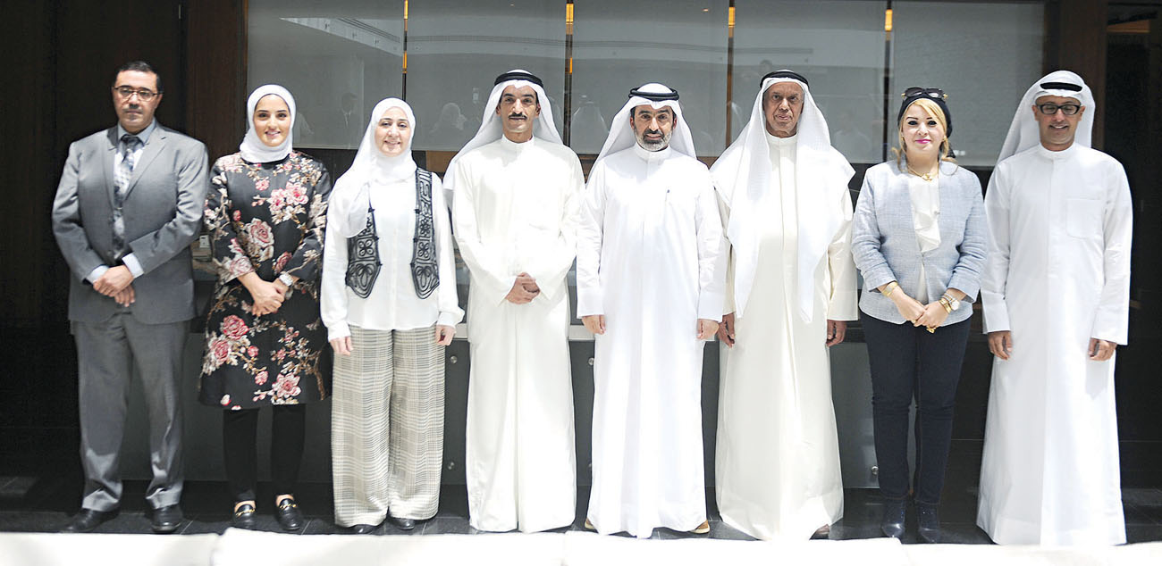 u0627u0644u0645u0631u0632u0648u0642 u0645u062au0648u0633u0637u0627u064b u0641u0631u064au0642 u0627u0644u0639u0645u0644 u0627u0644u0642u0627u062fu0645 u0645u0646 u0627u0644u0628u0644u062fu064au0629 t(u062au0635u0648u064au0631 u0628u0633u0627u0645 u0632u064au062fu0627u0646)