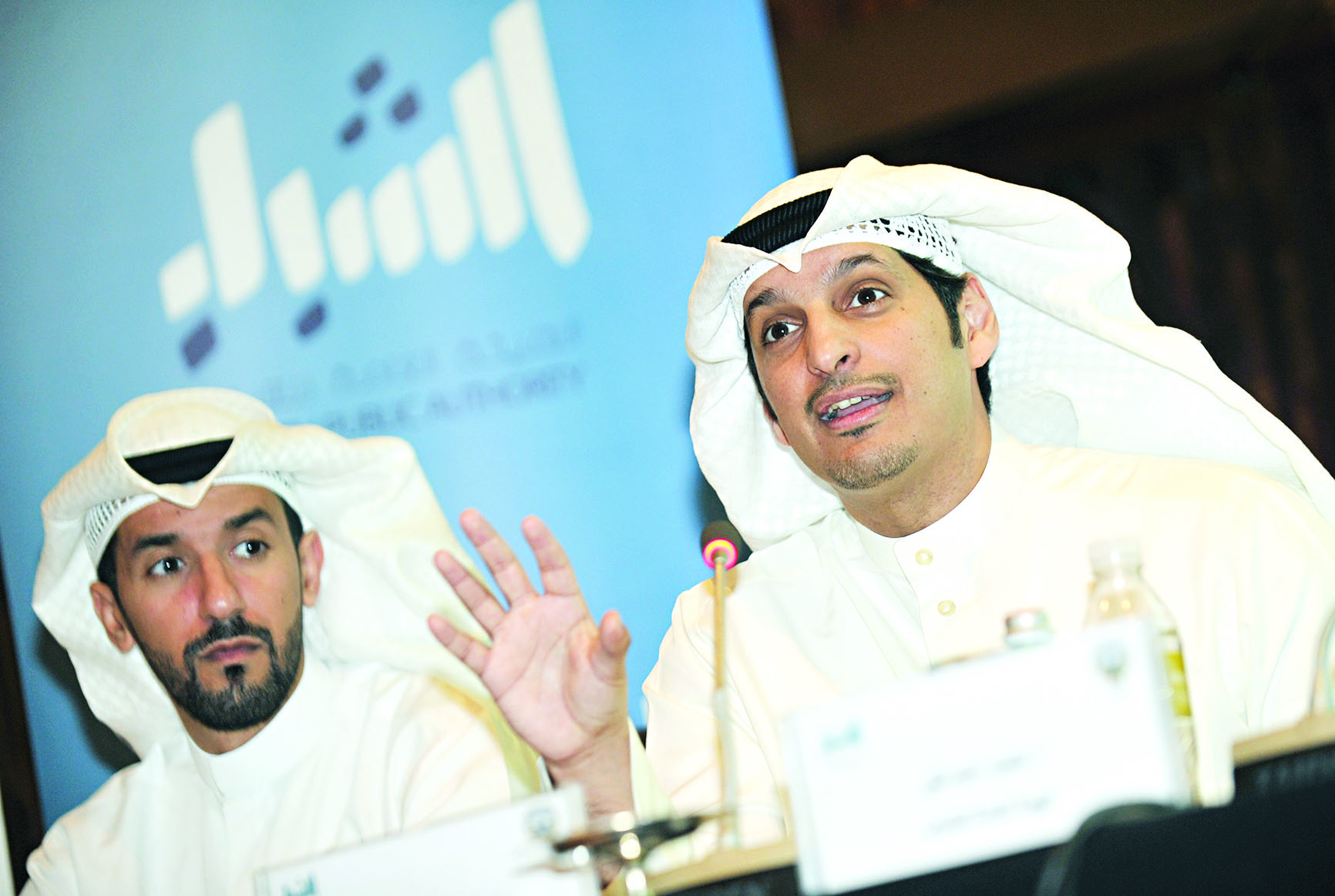 u0639u0628u062fu0627u0644u0631u062du0645u0646 u0627u0644u0645u0637u064au0631u064a u0641u064a u0627u0644u0645u0624u062au0645u0631 u0627u0644u0635u062du0627u0641u064a (u062au0635u0648u064au0631 u0633u0639u062f u0647u0646u062fu0627u0648u064a) 