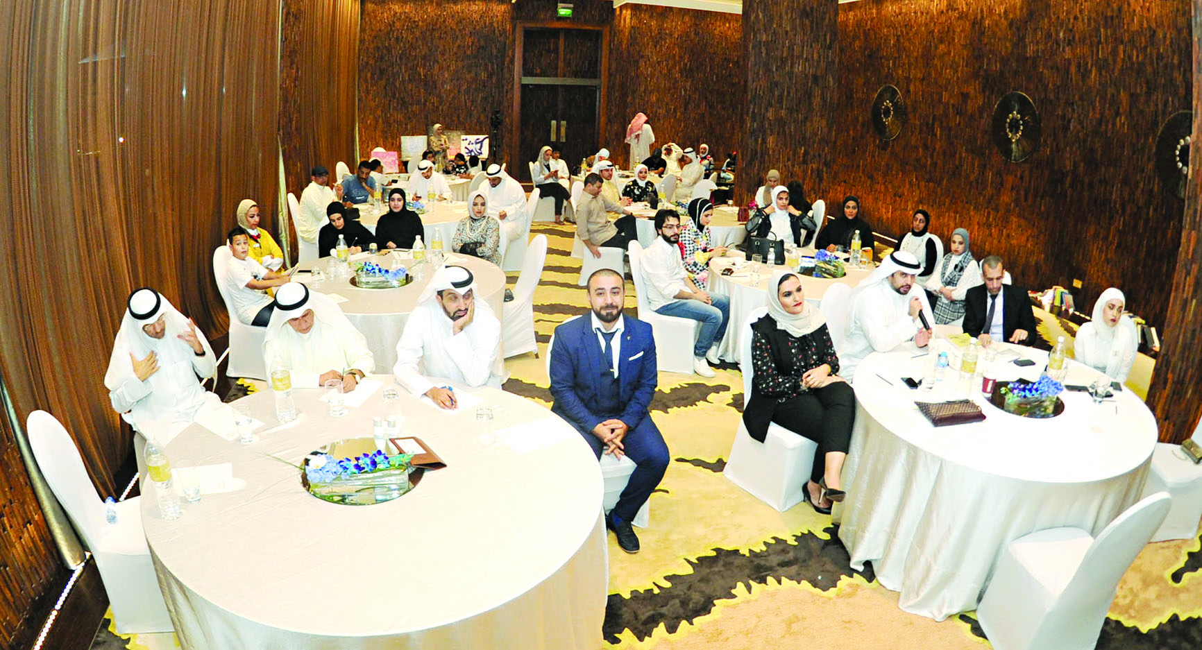 جانب من الحضور