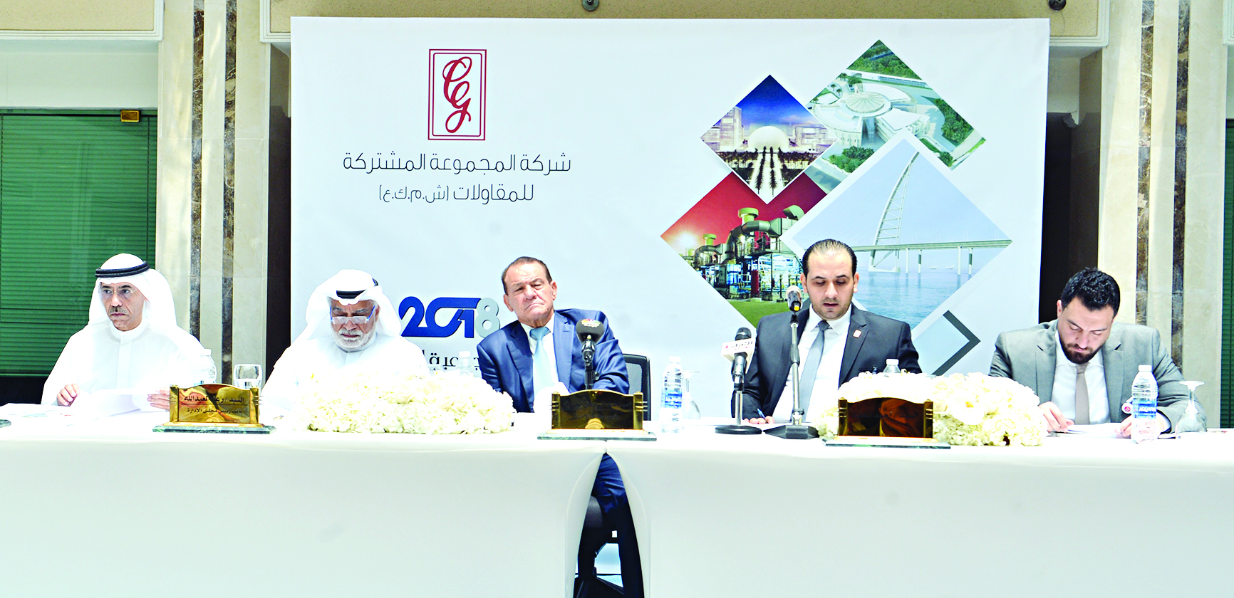 u062cu0627u0646u0628 u0645u0646 u0627u0644u0639u0645u0648u0645u064au0629 t(u062au0635u0648u064au0631 u0646u0627u064au0641 u0627u0644u0639u0642u0644u0629)