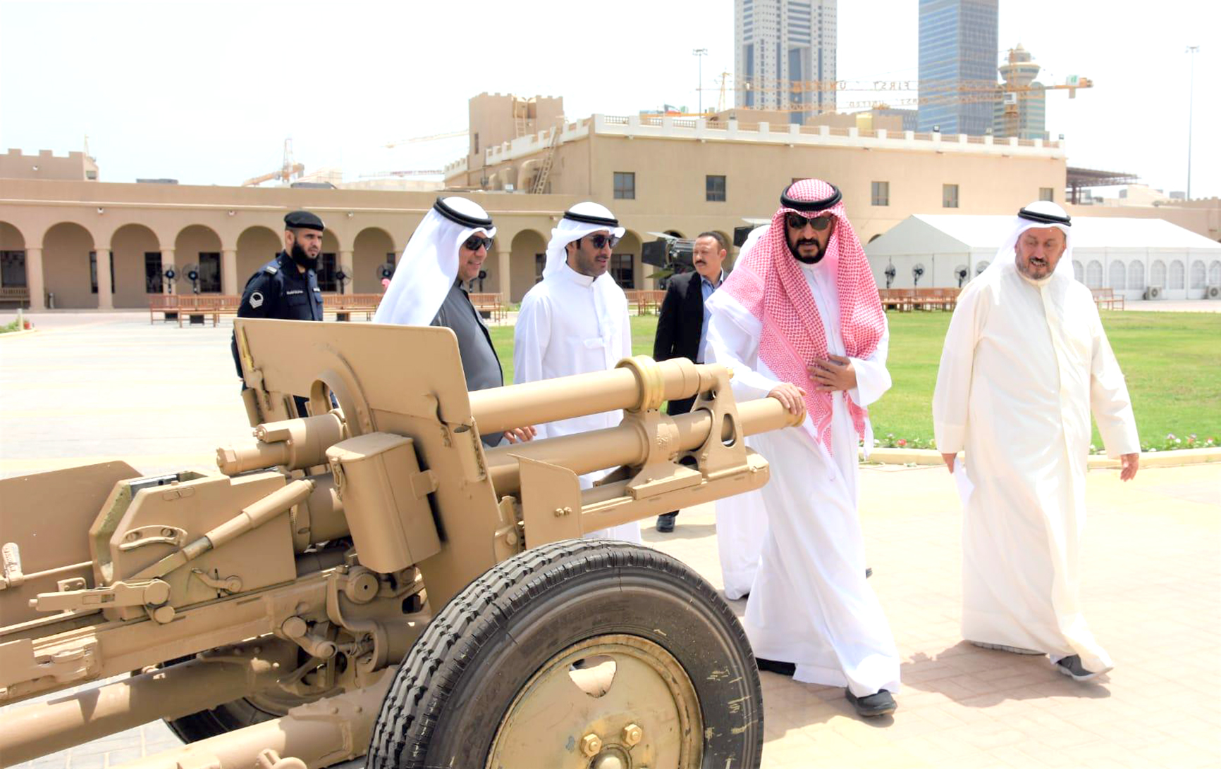 u0627u0644u062eu0627u0644u062f u062eu0644u0627u0644 u062cu0648u0644u062au0647 u0641u064a u0627u0644u0642u0635u0631