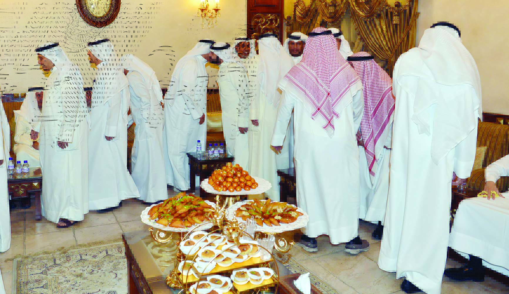 u0627u0644u0634u0639u0644u0629 u064au062au0644u0642u0649 u0627u0644u062au0647u0627u0646u064a u0628u0631u0645u0636u0627u0646 t(u062au0635u0648u064au0631 u0646u0627u064au0641 u0627u0644u0639u0642u0644u0629)