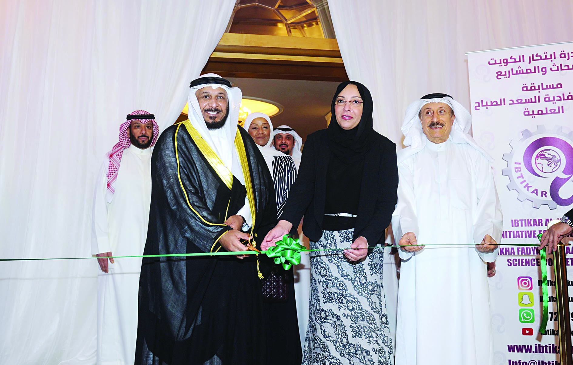 u0627u0644u062eu0631u0627u0632 u064au0642u0635 u0634u0631u064au0637 u0627u0641u062au062au0627u062d u0627u0644u0627u062du062au0641u0627u0644u064au0629t(u062au0635u0648u064au0631 u0646u0627u064au0641 u0627u0644u0639u0642u0644u0629)