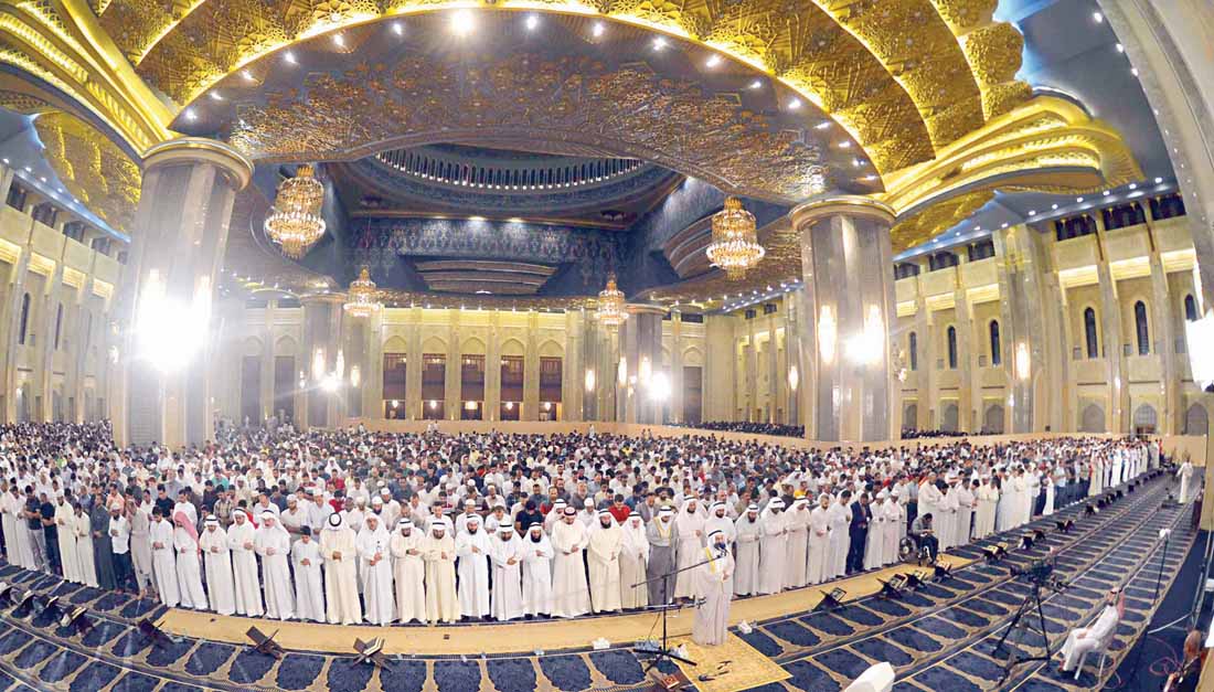 u0643u062bu0627u0641u0629 u0627u0644u0645u0635u0644u064au0646 u0641u064a u0627u0644u0645u0633u062cu062f u0627u0644u0643u0628u064au0631t (u062au0635u0648u064au0631 u0646u0627u064au0641 u0627u0644u0639u0642u0644u0629) 