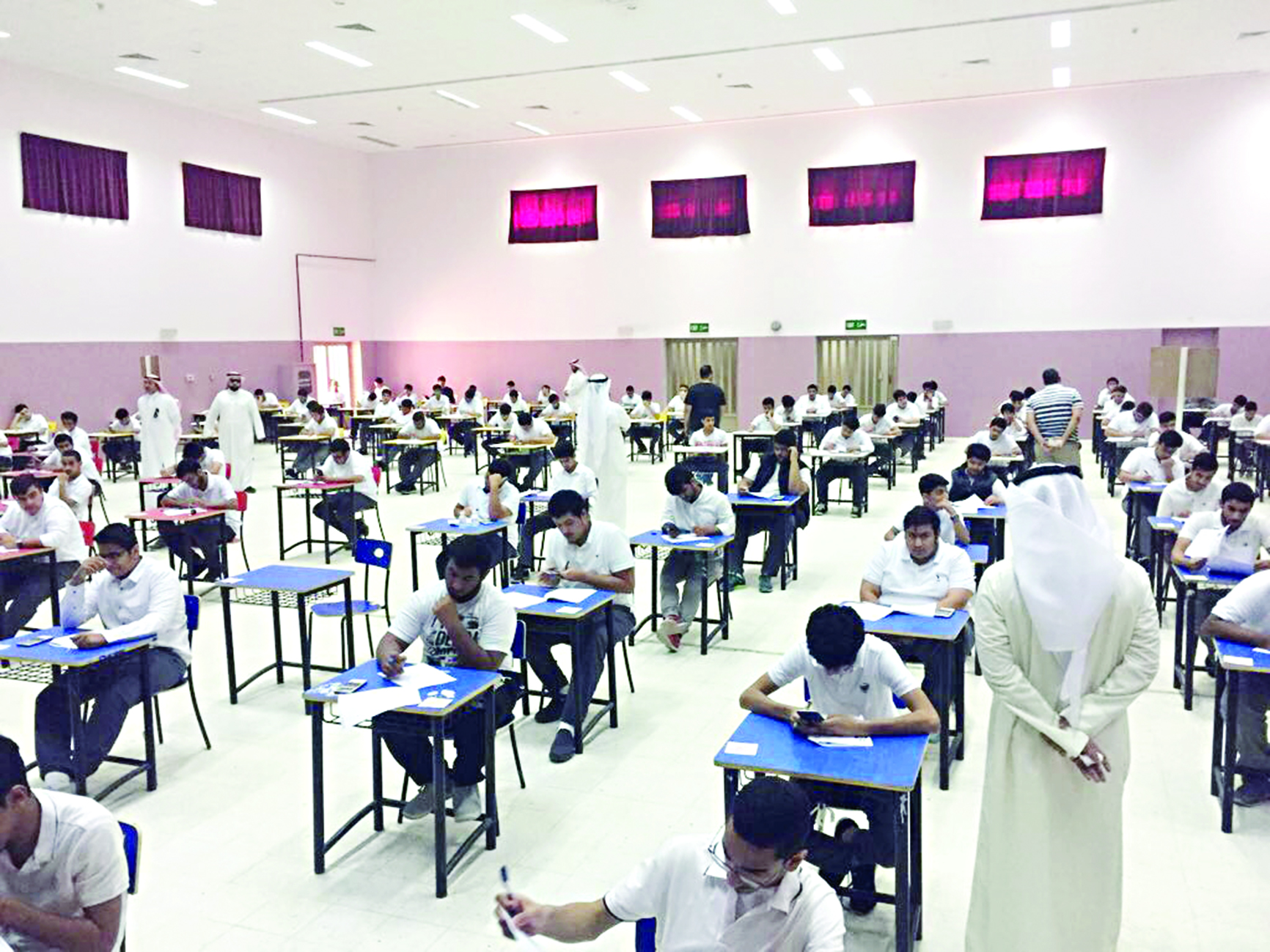 u0647u0644 u064au0639u0648u062f u0645u062au0641u0648u0642u0648 u0627u0644u062bu0627u0646u0648u064au0629 u0627u0644u0648u0627u0641u062fu0648u0646 u0625u0644u0649 u0642u0627u0639u0627u062a u0627u0644u0627u062eu062au0628u0627u0631 u0628u0639u062f u0635u062fu0648u0631 u0627u0644u0646u062au0627u0626u062cu061f