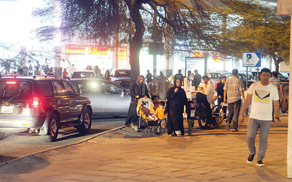 زحمة قبل أيام من العيد 