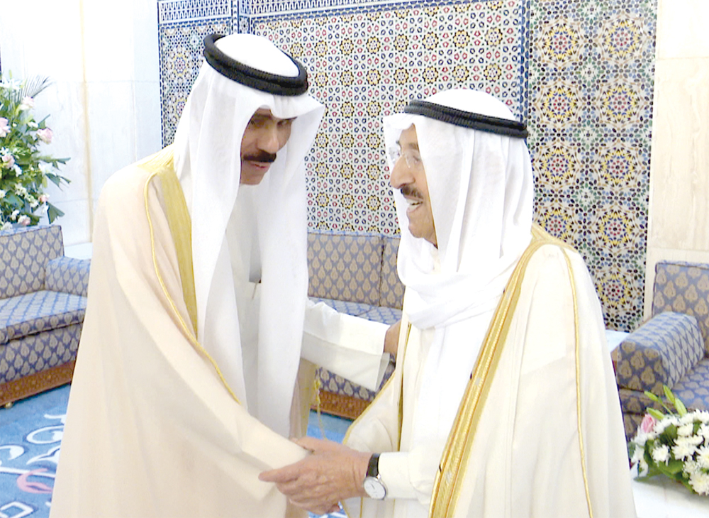 سمو الأمير يتلقى تهنئة سمو ولي العهد