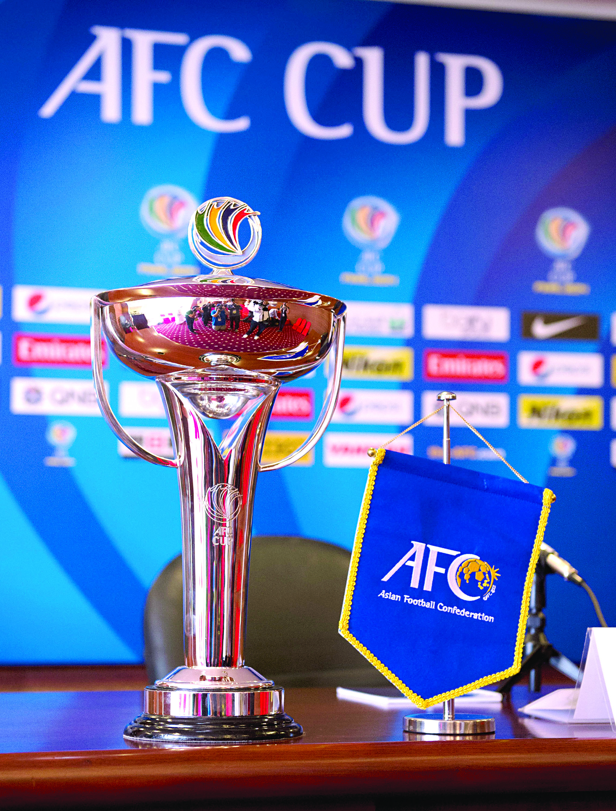 u0645u0642u0639u062fu0627u0646 u0645u0628u0627u0634u0631u0627u0646 u0644u0644u0643u0648u064au062a u0641u064a u0643u0623u0633 u0627u0644u0627u062au062du0627u062f u0627u0644u0622u0633u064au0648u064a 2020           t           (u0627u0644u0623u0632u0631u0642 u062fu0648u062a u0643u0648u0645)