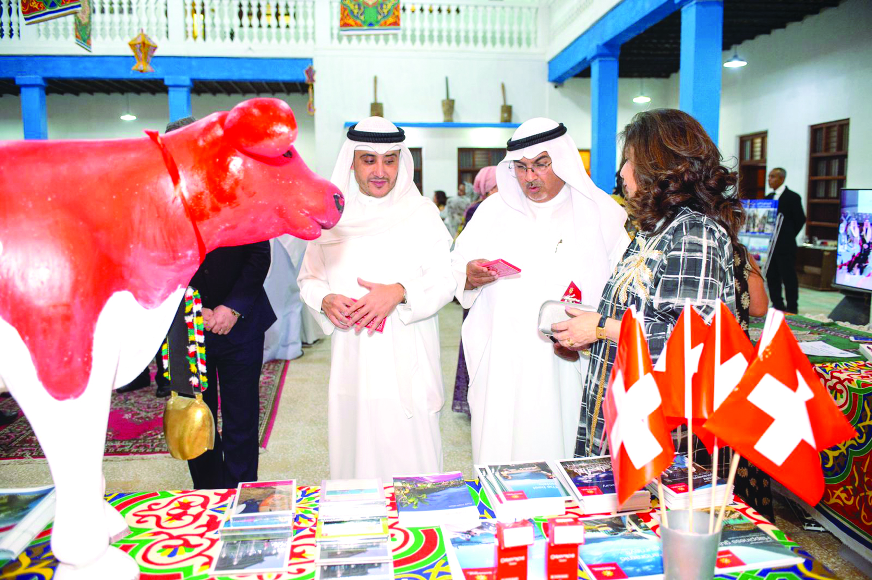 أحمد الناصر في الجناح السويسري 