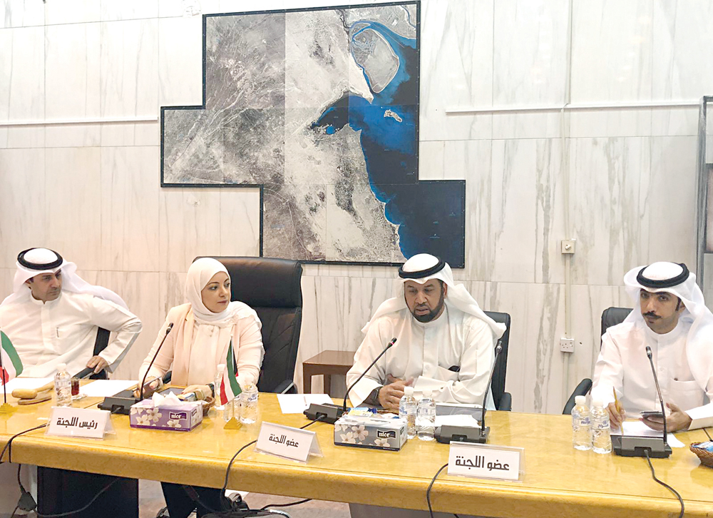 u062cu0627u0646u0628 u0645u0646 u0627u062cu062au0645u0627u0639 u0627u0644u0644u062cu0646u0629