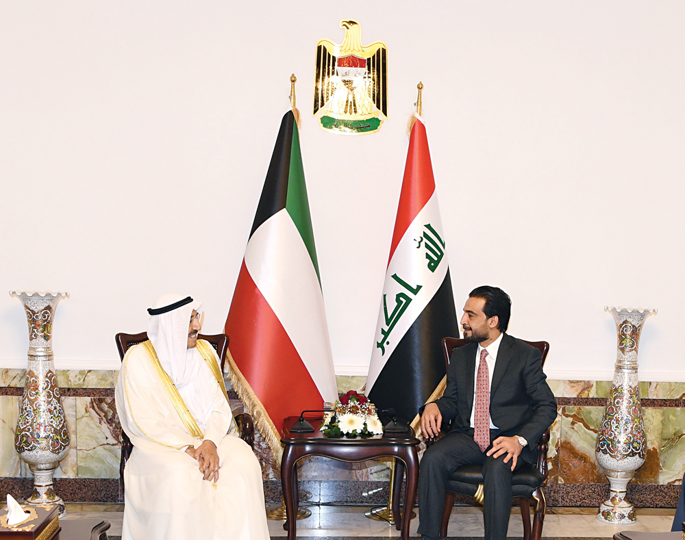 سمو الأمير مستقبلاً رئيس البرلمان العراقي