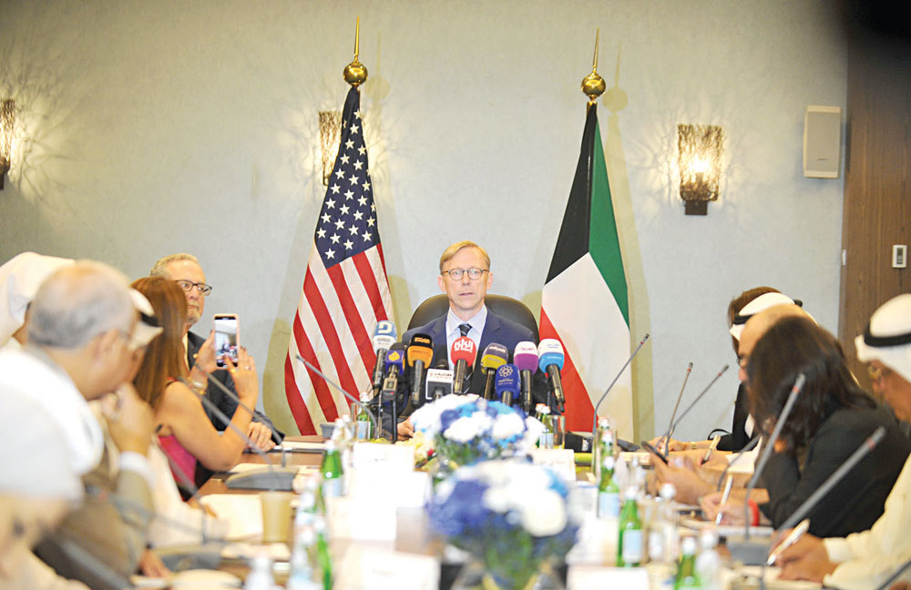 u0647u0648u0643 u0641u064a u0645u0624u062au0645u0631u0647 u0627u0644u0635u062du0627u0641u064a u0623u0645u0633 t(u062au0635u0648u064au0631 u0633u0639u062f u0647u0646u062fu0627u0648u064a)