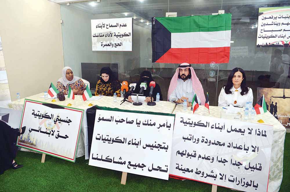 u0627u0644u062fu062du0627u0645 u0645u062au0648u0633u0637u0627u064b u0627u0644u0645u062au062du062fu062bu0627u062a u0641u064a u0627u0644u0646u062fu0648u0629t (u062au0635u0648u064au0631 u0646u0627u064au0641 u0627u0644u0639u0642u0644u0629)