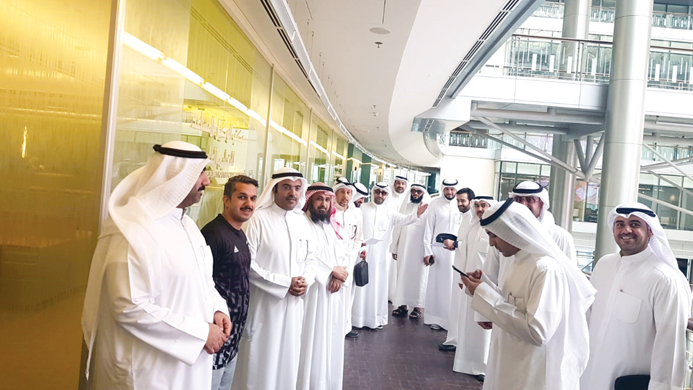 u0627u0644u0645u0639u062au0635u0645u0648u0646 u0628u0634u0623u0646 u0627u062eu062au0628u0627u0631u0627u062a u0627u0644u0648u0638u0627u0626u0641 u0627u0644u0625u0634u0631u0627u0641u064au0629 