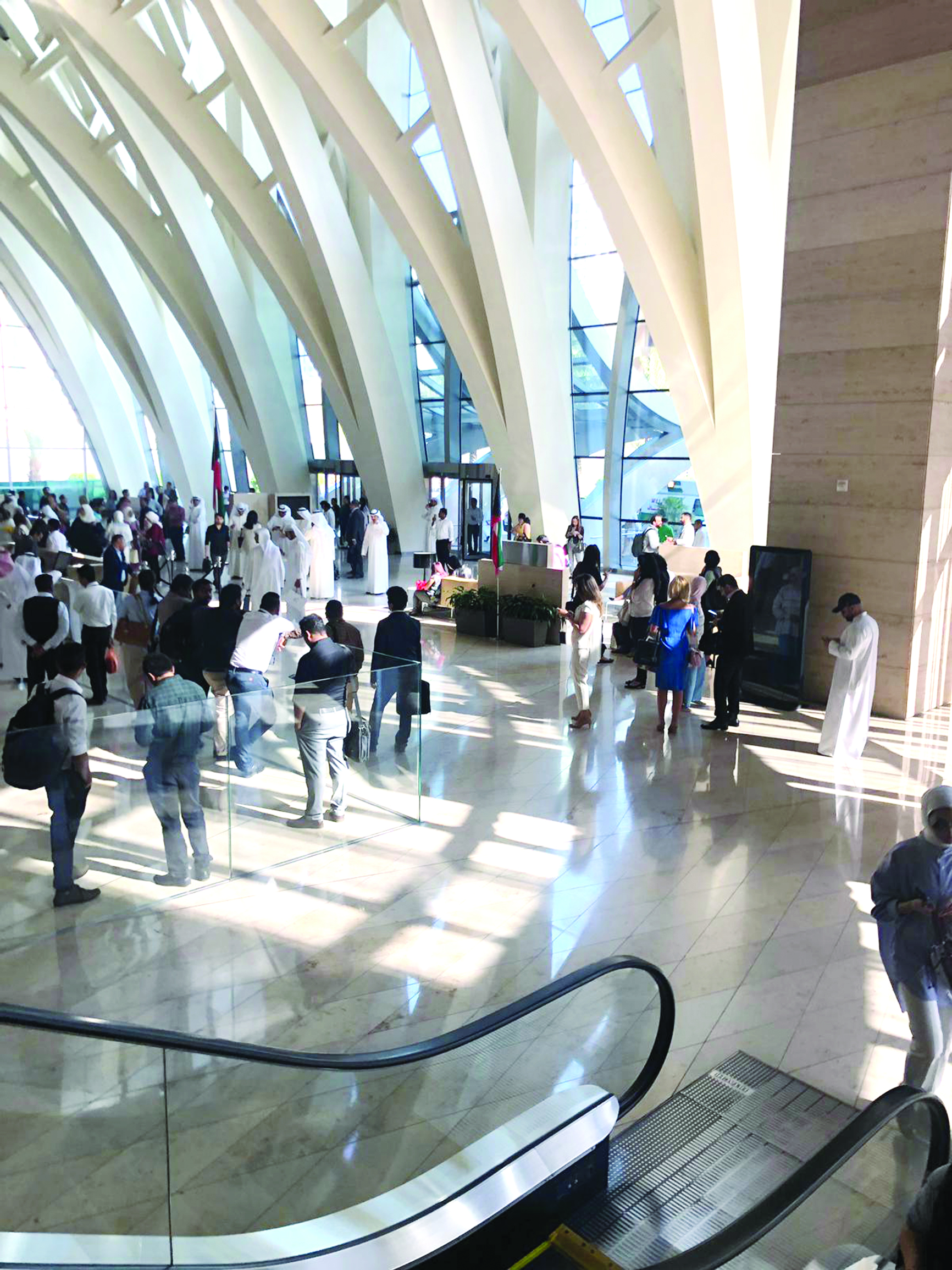 u0627u0646u0642u0637u0627u0639 u0627u0644u062au064au0627u0631 u0641u064a u0645u062cu0645u0639 u0627u0644u062du0645u0631u0627u0621