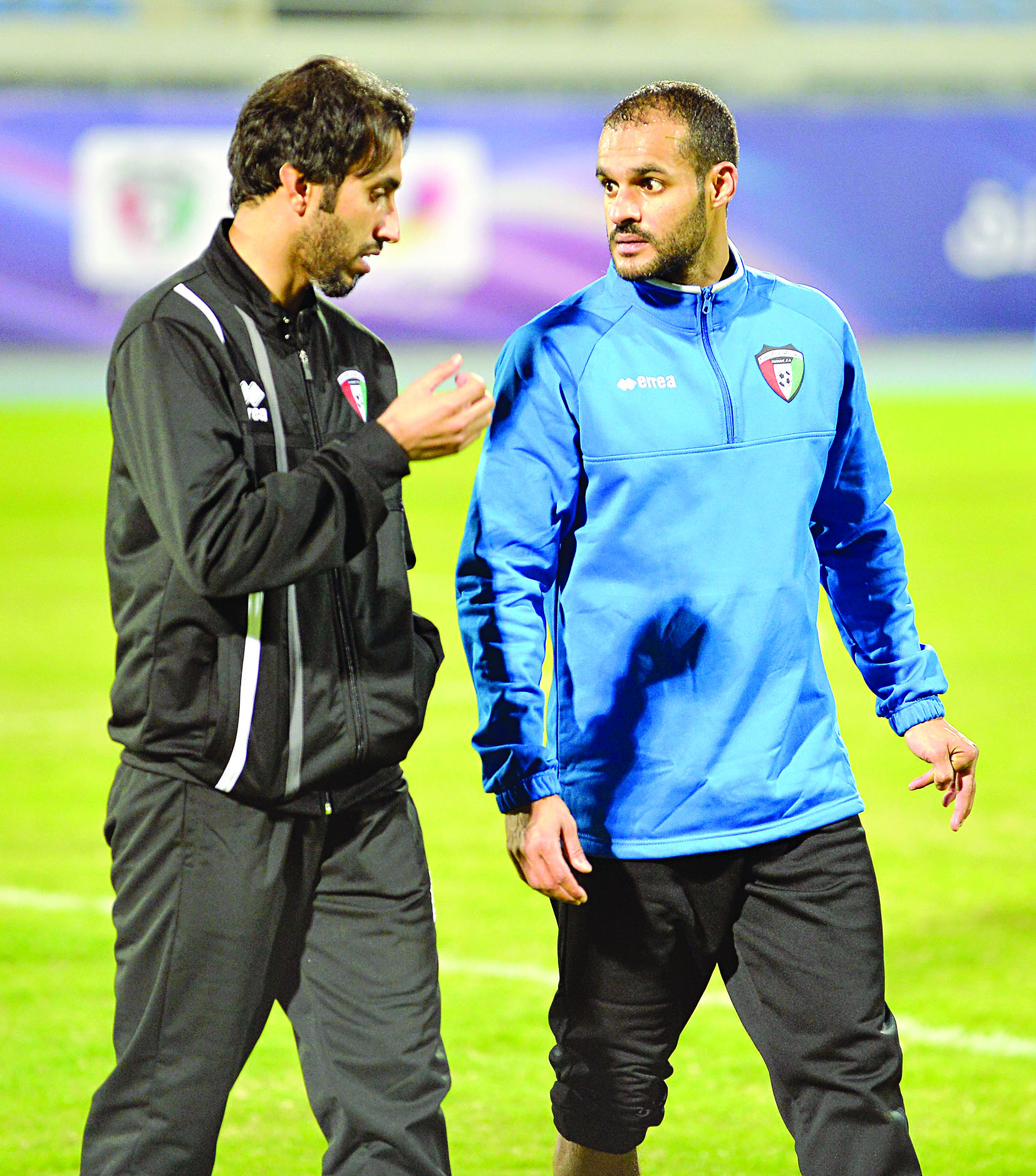 u0639u0648u0636 u0641u064a u062du0648u0627u0631 u0645u0639 u0627u0644u0645u0637u0648u0639 