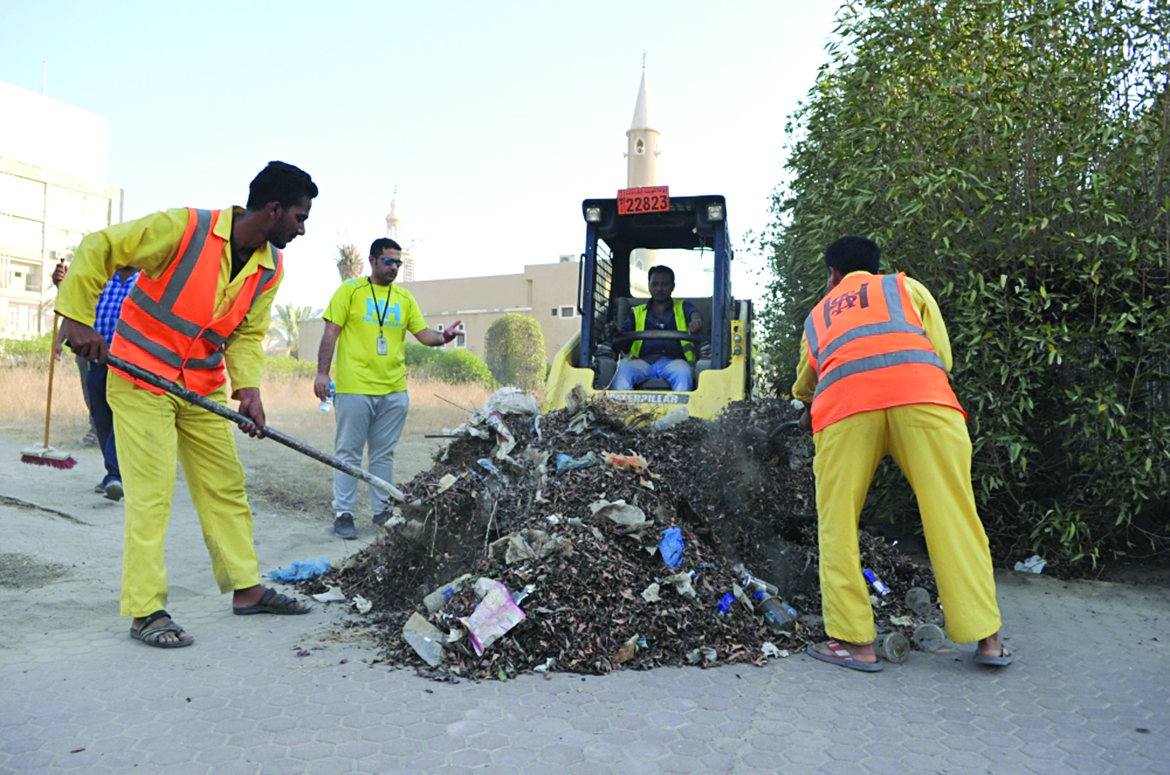 u0627u0644u0639u0645u0644 u062cu0627u0631 u0639u0644u0649 u0642u062fu0645 u0648u0633u0627u0642 